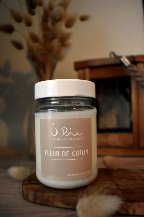 Bougie senteur Fleur de coton de la marque Ôpic