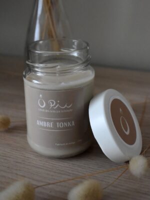 Bougie senteur Ambre Tonka de la marque Ôpic